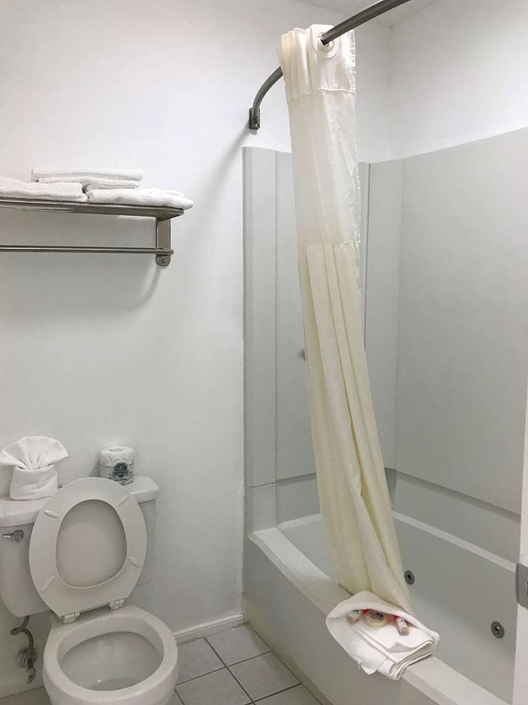 Americas Best Value Inn & Suites Russellville Chambre photo